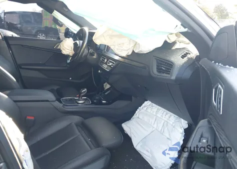 2021 BMW 228I Gran Coupe xDrive z USA, uszkodzony, nr VIN WBA73AK08M7H61171